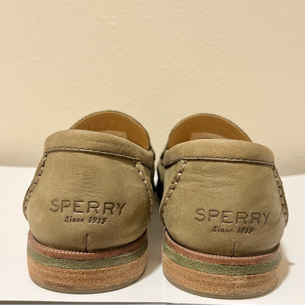 Women’s Sperry Leather Penny Loafers Greenish Khaki Color Size 8.5 - Picture 2 of 7